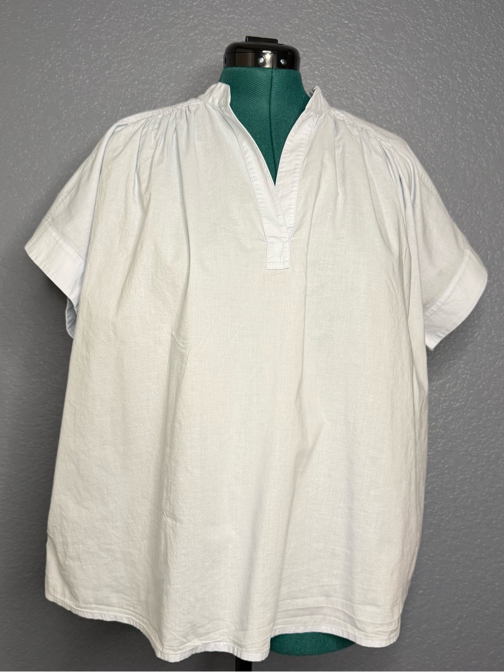 Universal Thread White Cotton Peasant Blouse Oversized Button Front Top Large XL